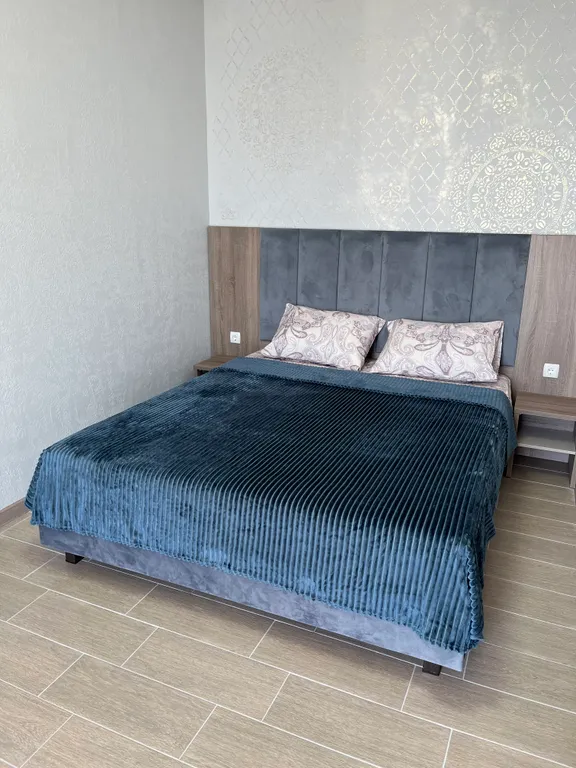 Квартира Комната с видом на море синяя — аренда посуточно в Семидворье