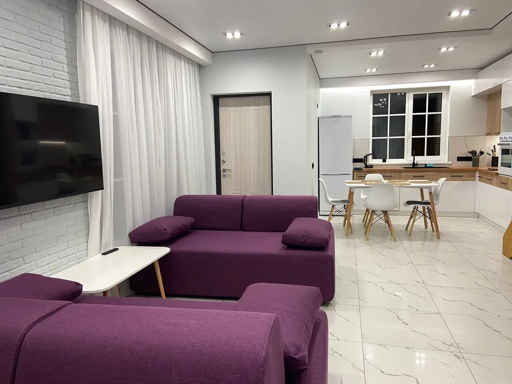 Коттедж Большой праздничный дом дуплекс для большой семьи или компании друзей — Новоселье