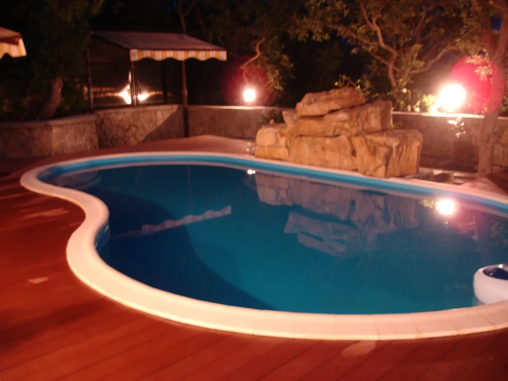 Вилла Azure Marina с бассейном