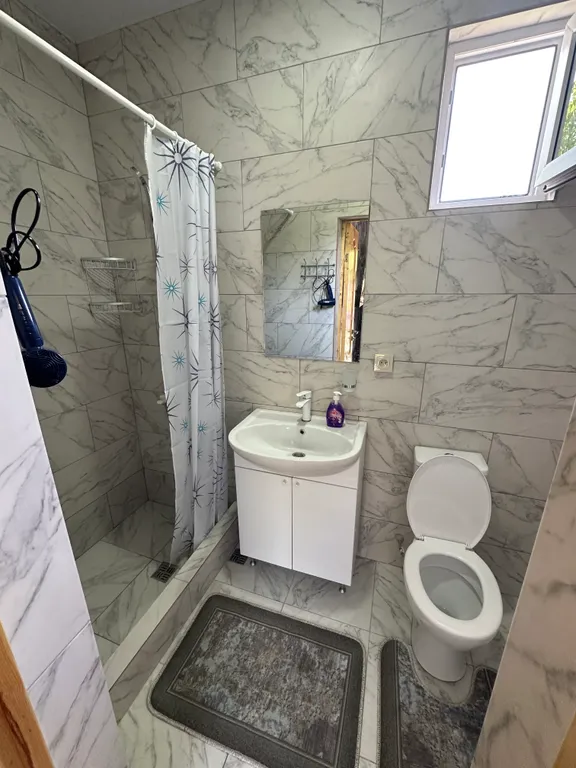 Дом на 8 человек с двумя комнатами и со своей зоной отдыха