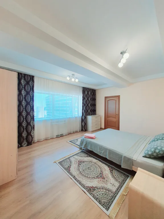 Уютная квартира в самом центре Астаны, с видом с 36 этажа