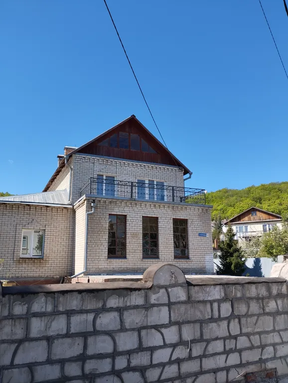 Номер с видом на Волгу и Жигулёвские горы