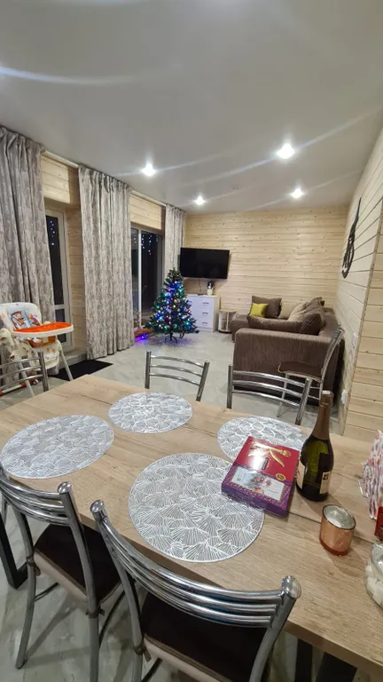 Коттедж Гостевой дом с сауной и купелью, вблизи реки и Ладоги — Видлица