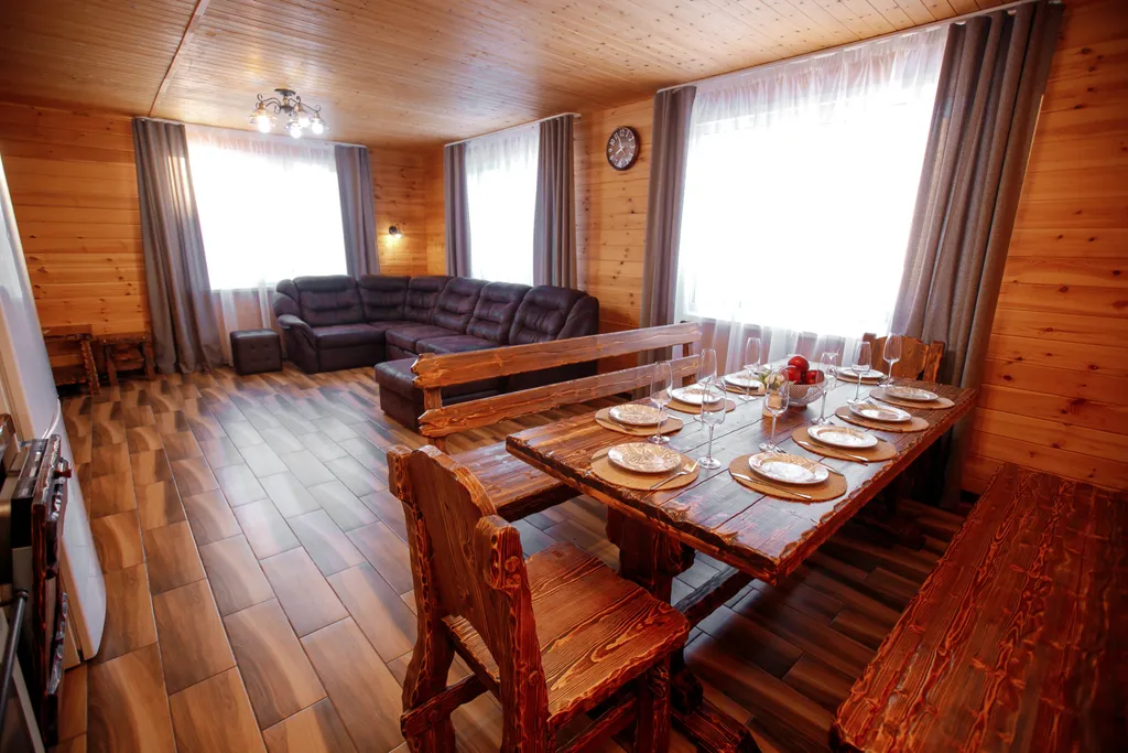 Коттедж с видом на гору Зелёную