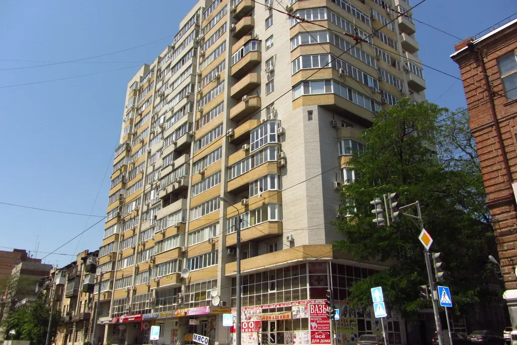 Апартамент на Максима Горького 149