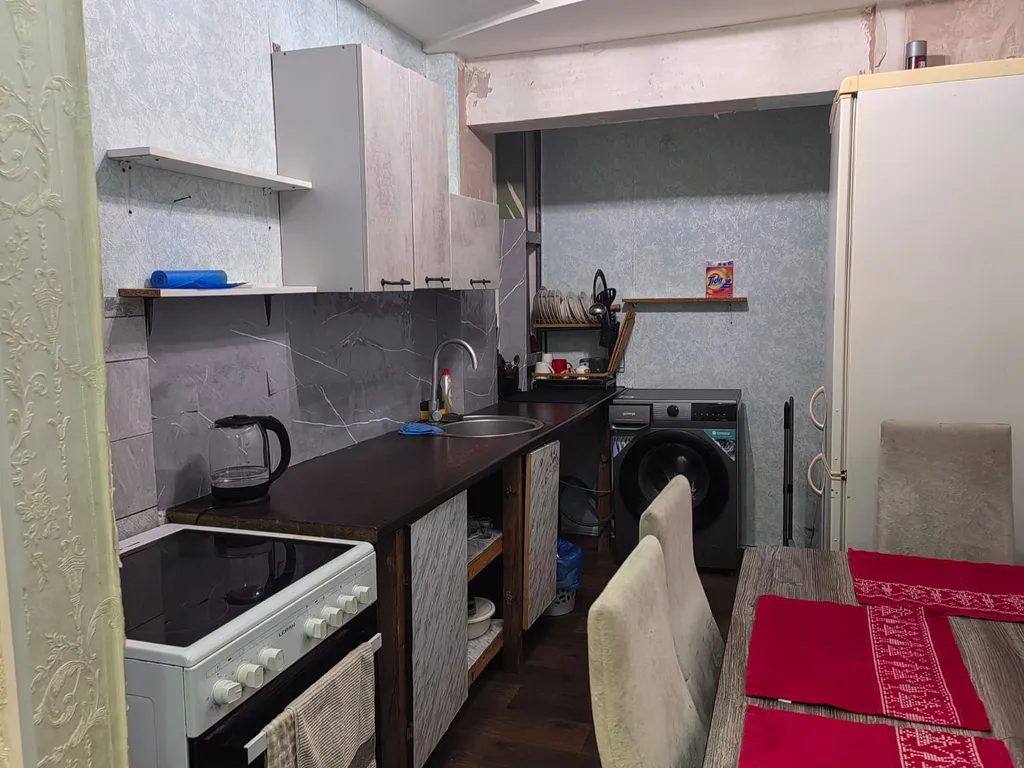 К вашим услугам уютная двухкомнатная квартира