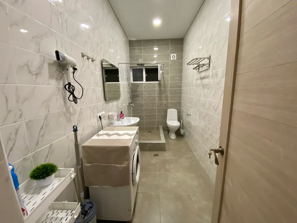 Современная квартира рядом с морем