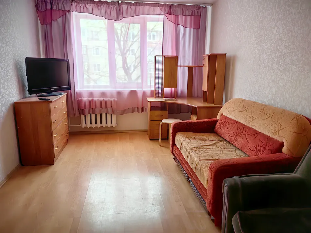 Уютная 3-комнатная квартира с новым ремонтом — аренда посуточно в Покров