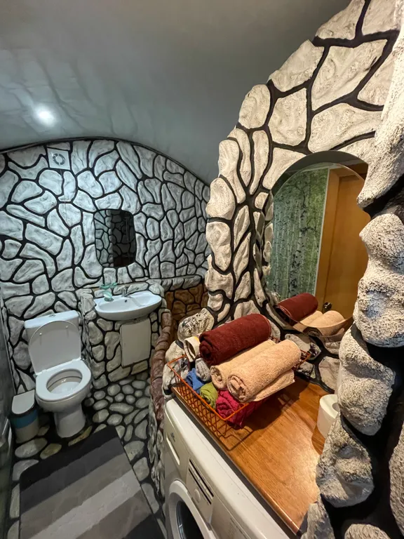 Просторный дом с баней и бассейном