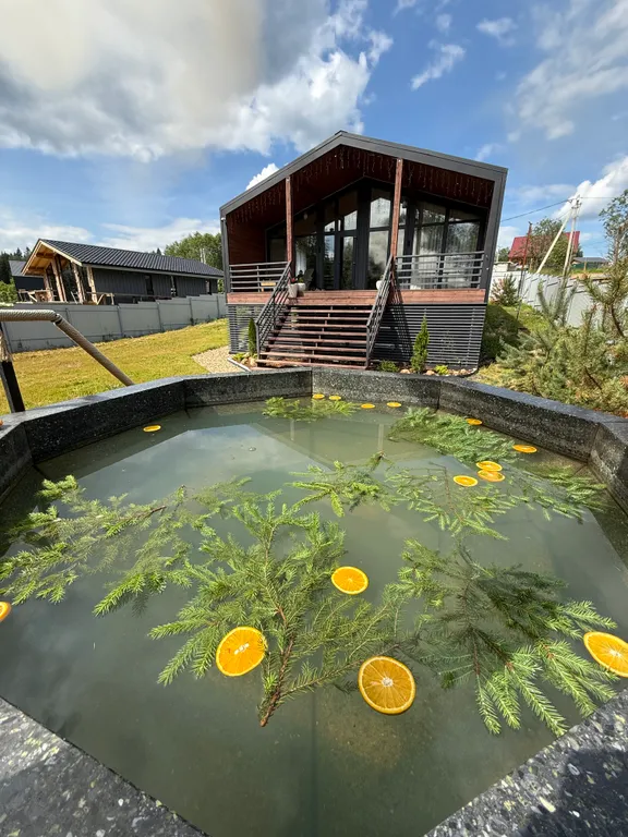 Коттедж Дом с сибирским чаном — Горки