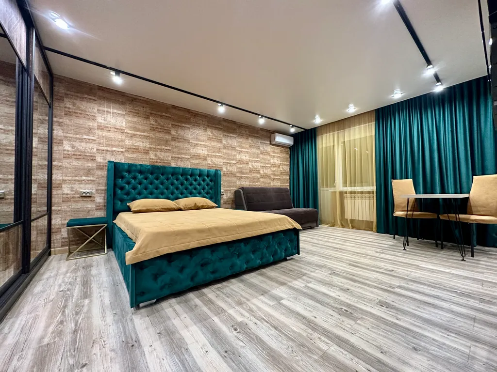 Квартира Шикарная студия в самом центре — аренда посуточно в Комсомольск-на-Амуре