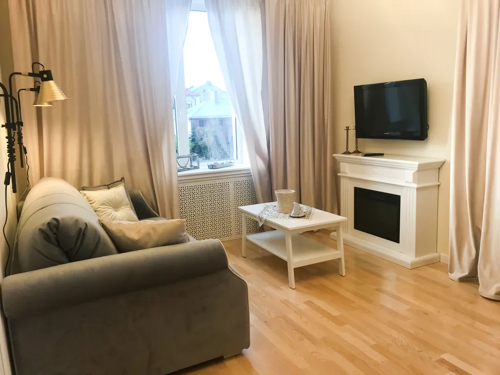 Большая красивая квартира на берегу залива