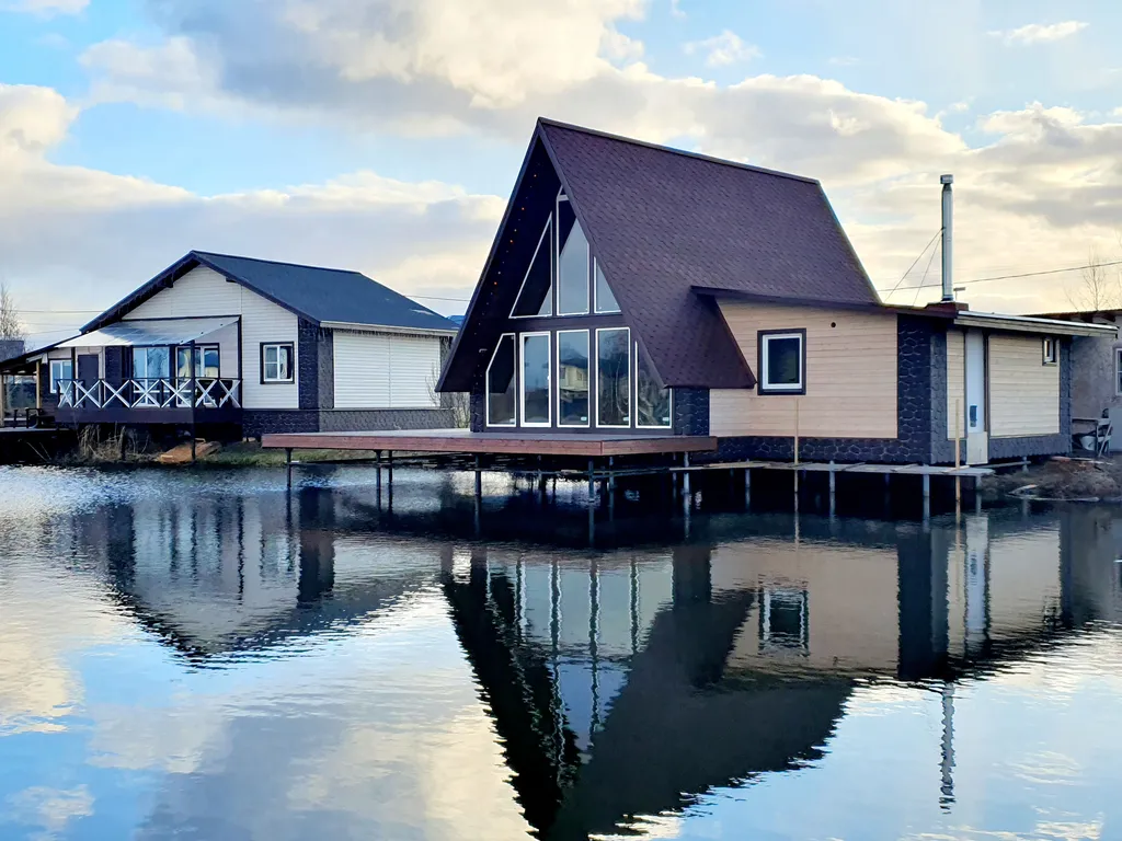 Коттедж 3-комнатный Дом — Санкт-Петербург