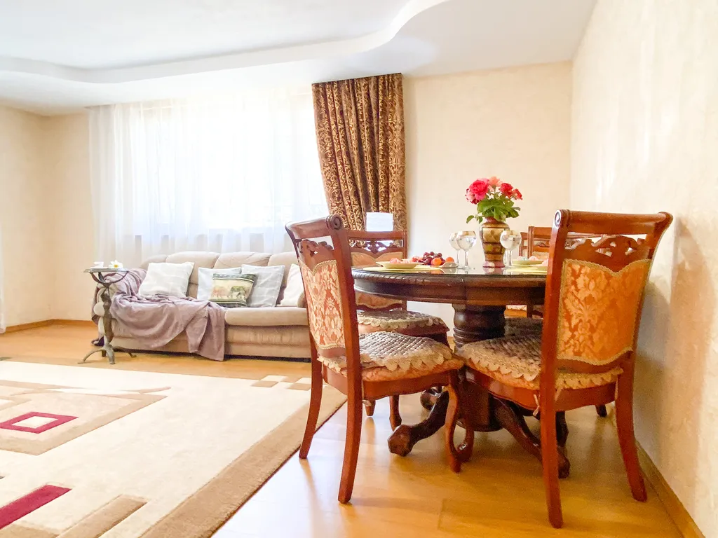 Счастье жить в центре Севастополя в Адмиральской квартире