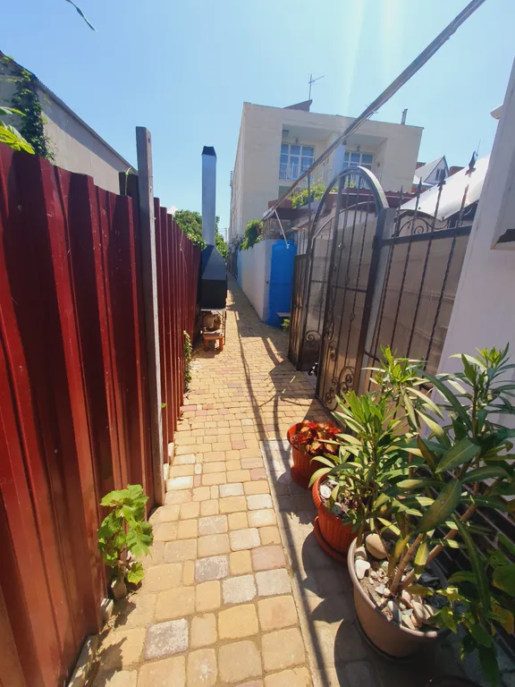 Коттедж Уютный дом в центре города — Геленджик