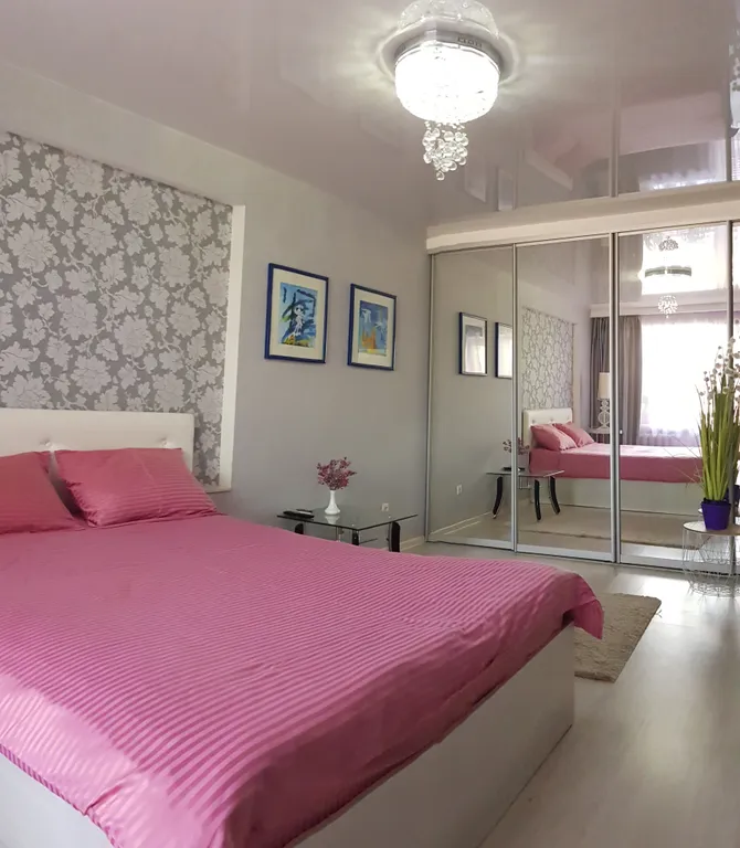 Апартамент возле площади в центре города