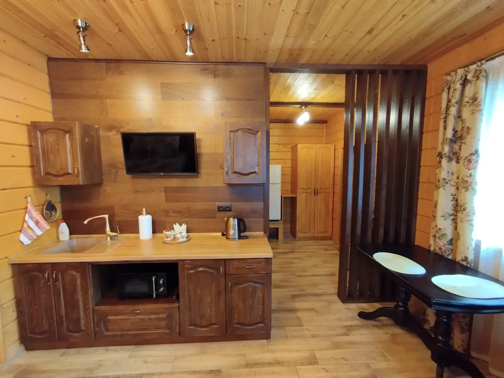 Студия у Покровского монастыря