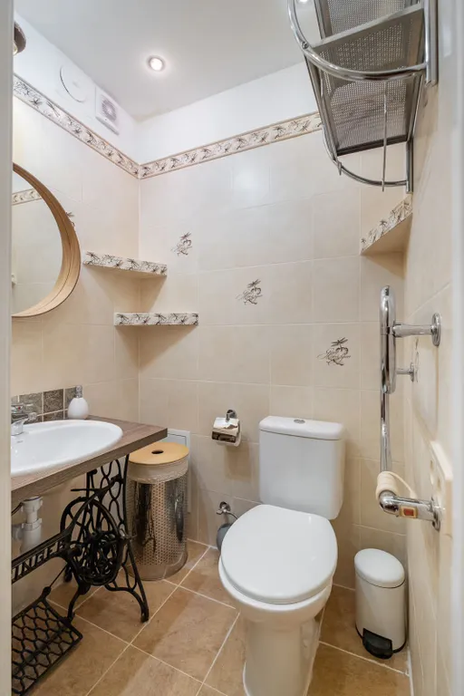 Атмосферная двухуровневая квартира с парковкой у Эрмитажа