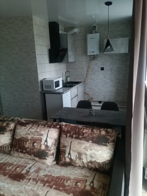 Студия в спальном районе