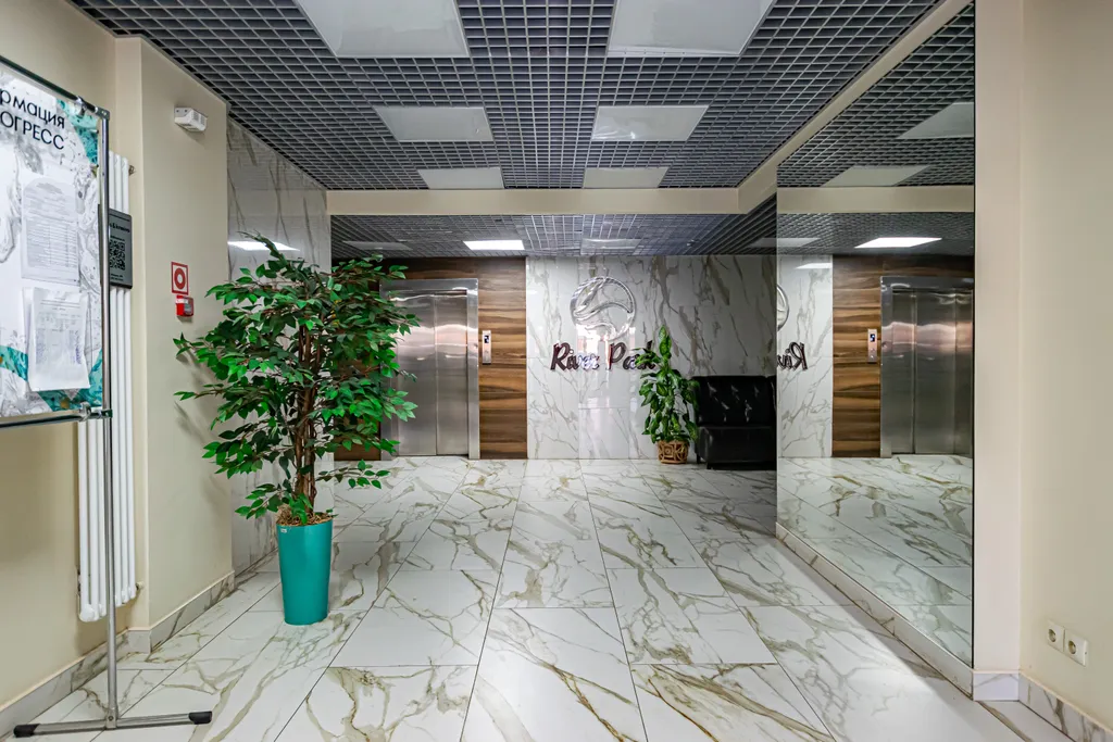 Яркая квартира на набережной