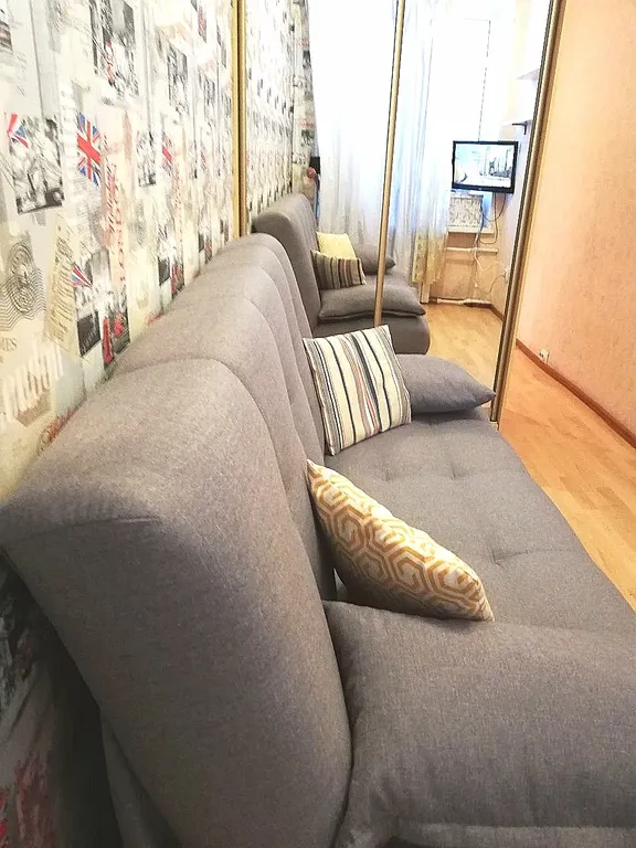 Студия напротив жд вокзала