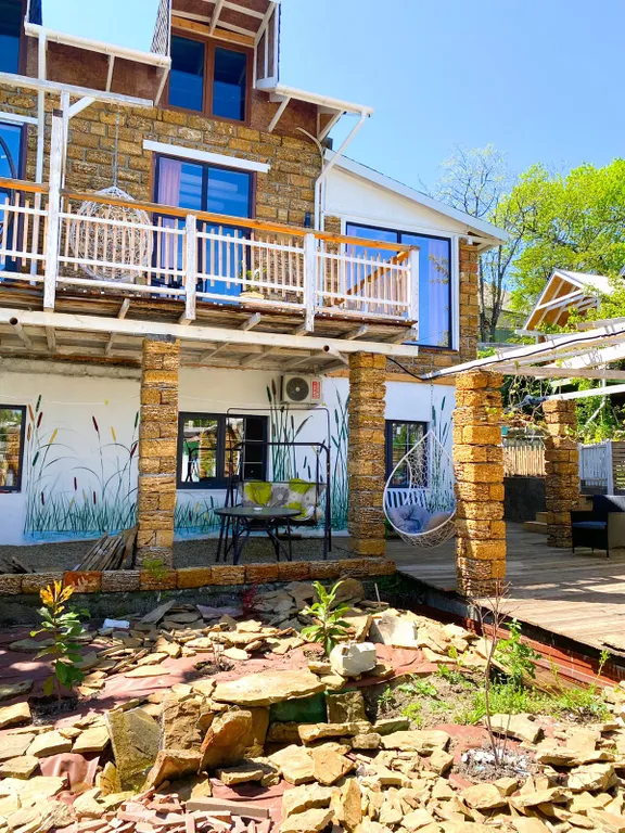 Новые шикарные апартаменты с бассейном, мангалом и зоной отдыха