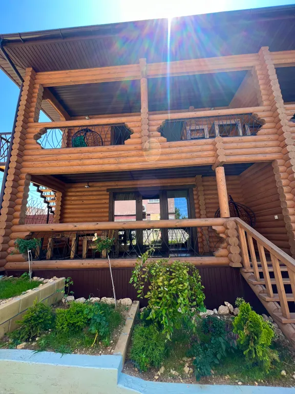 Семейные апартаменты Балдино в доме из сруба