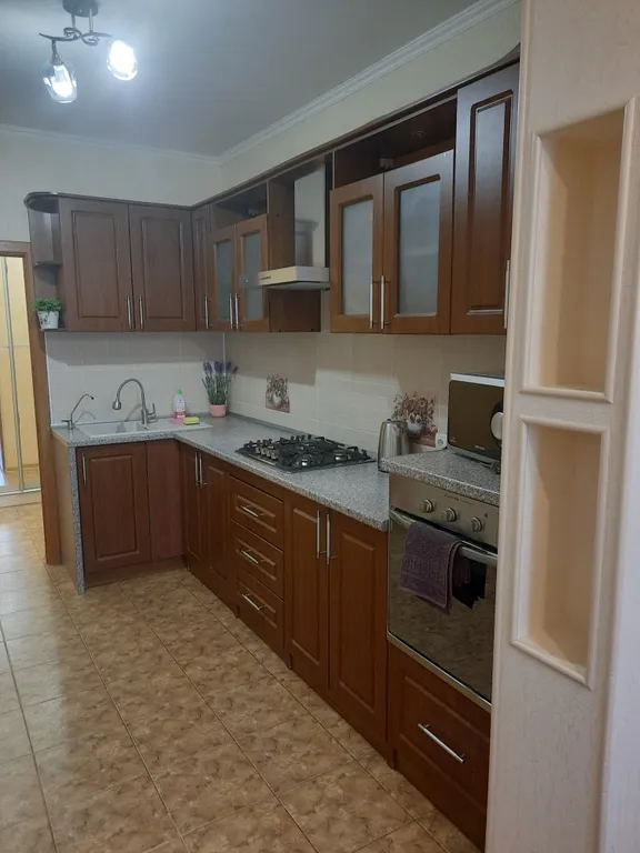 Квартира 3-комнатная Квартира — Славянск-на-Кубани