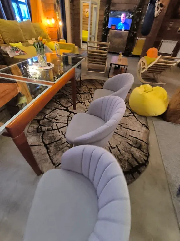 Атмосферный уютный экокоттедж из кедра с прудом