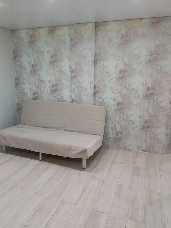 Большая 2-комнатная квартира в центре города с новым современным ремонтом