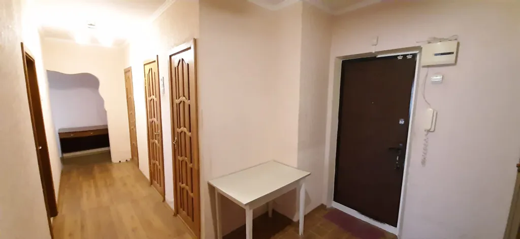 3-комнатная в центре, 6 раздельных мест