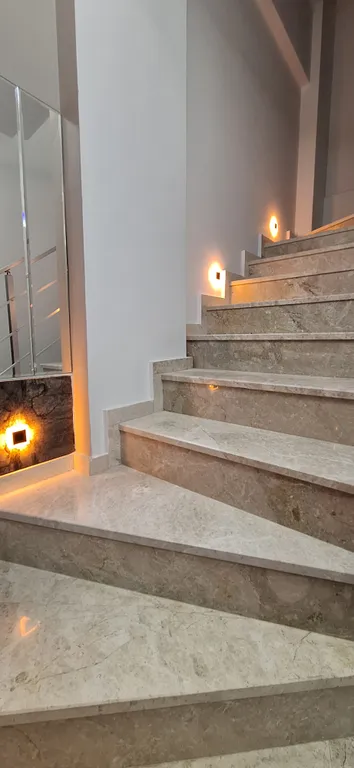 Новая уютная квартира в центре города, на пляже Клеопатра, с бассейном