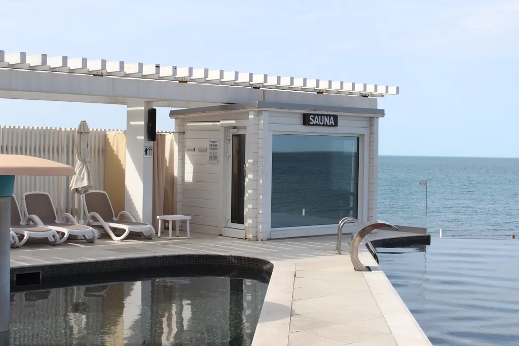 Квартира Квартира Элитный отдых на первой линии с видом на море: 'Лучезарный Резорт 4' — Кучук-Дере