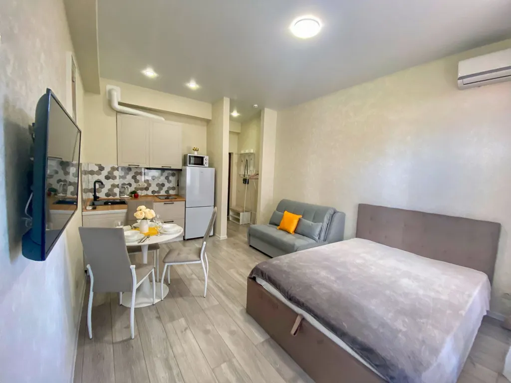 Квартира-студия на море с террасой