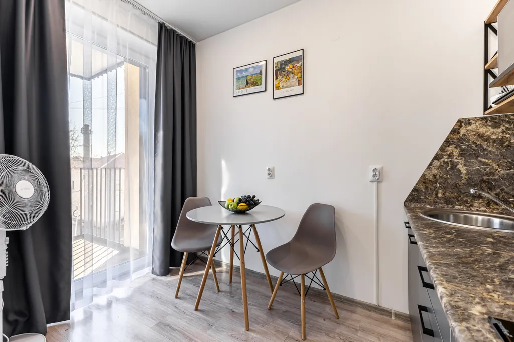 Уютная студия в центре города ЖК Брусника