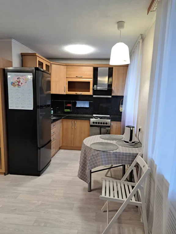 Студия в центре города возле набережной Амура