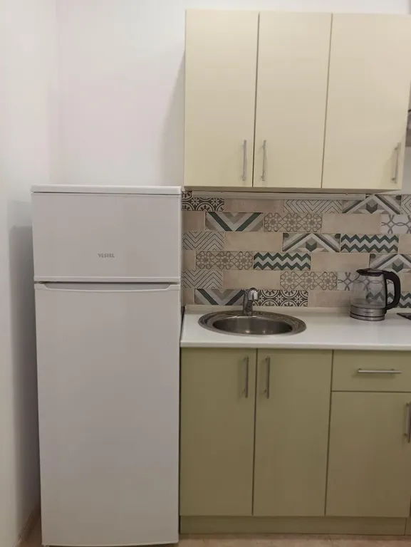 Двухкомнатная квартира у моря с немноголюдным пляжем