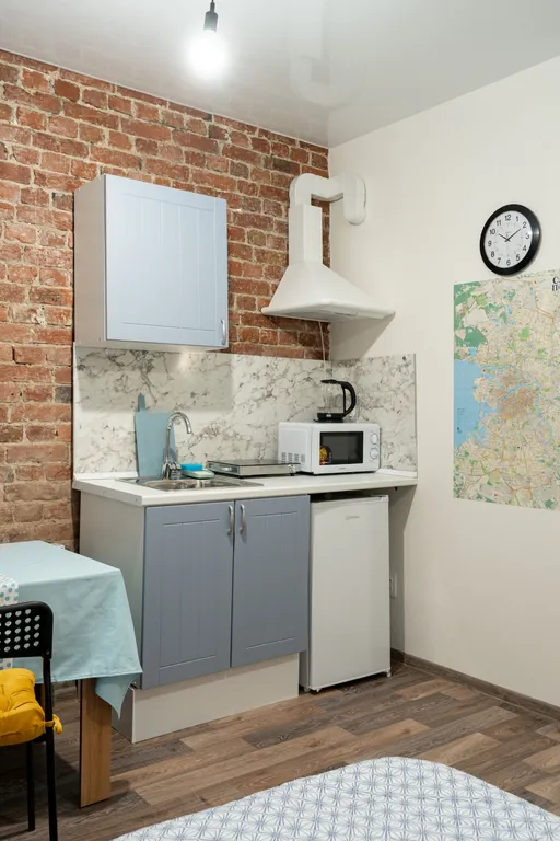 Студия у метро