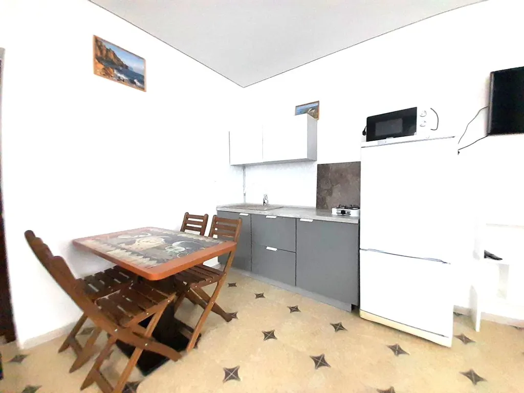 Квартира 2-комнатная Квартира — Севастополь