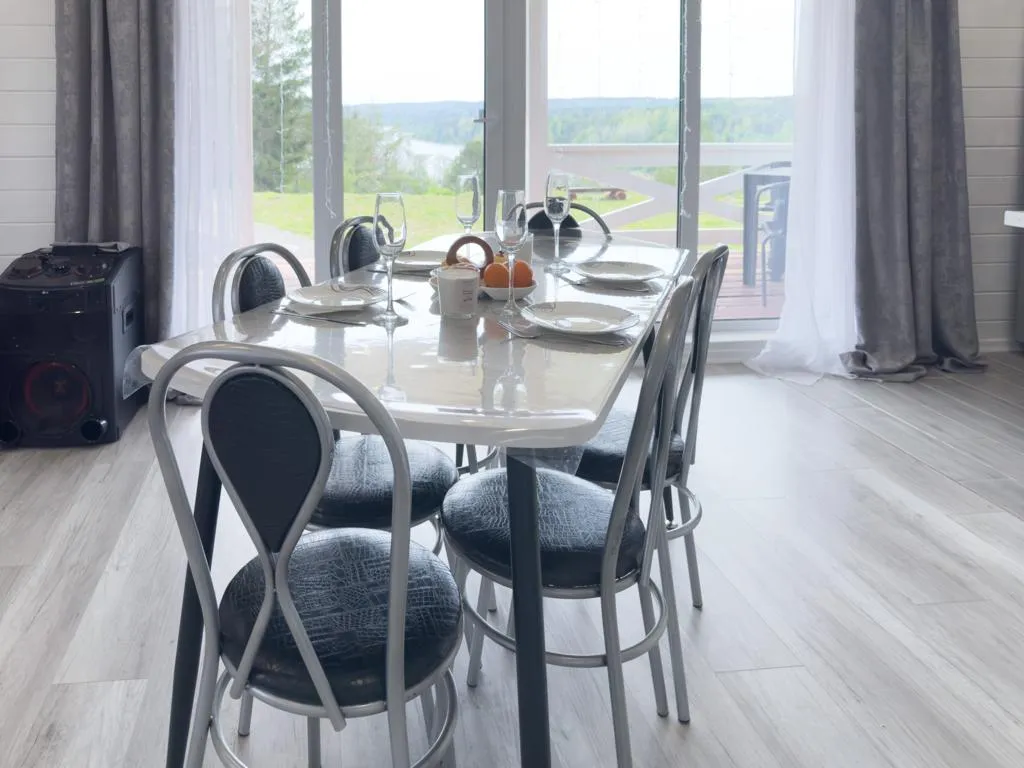 Уютный домик с чаном и видом на Ладожский залив