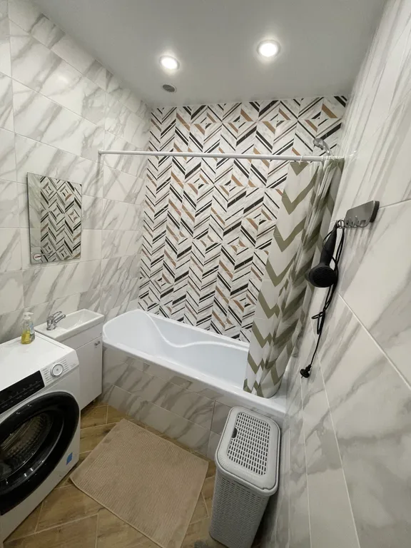 Апартаменты с тремя спальнями и гостиной напротив казино