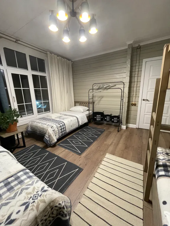 Гостевой дом Добрый Филин с большим летним бассейном и кондиционерами