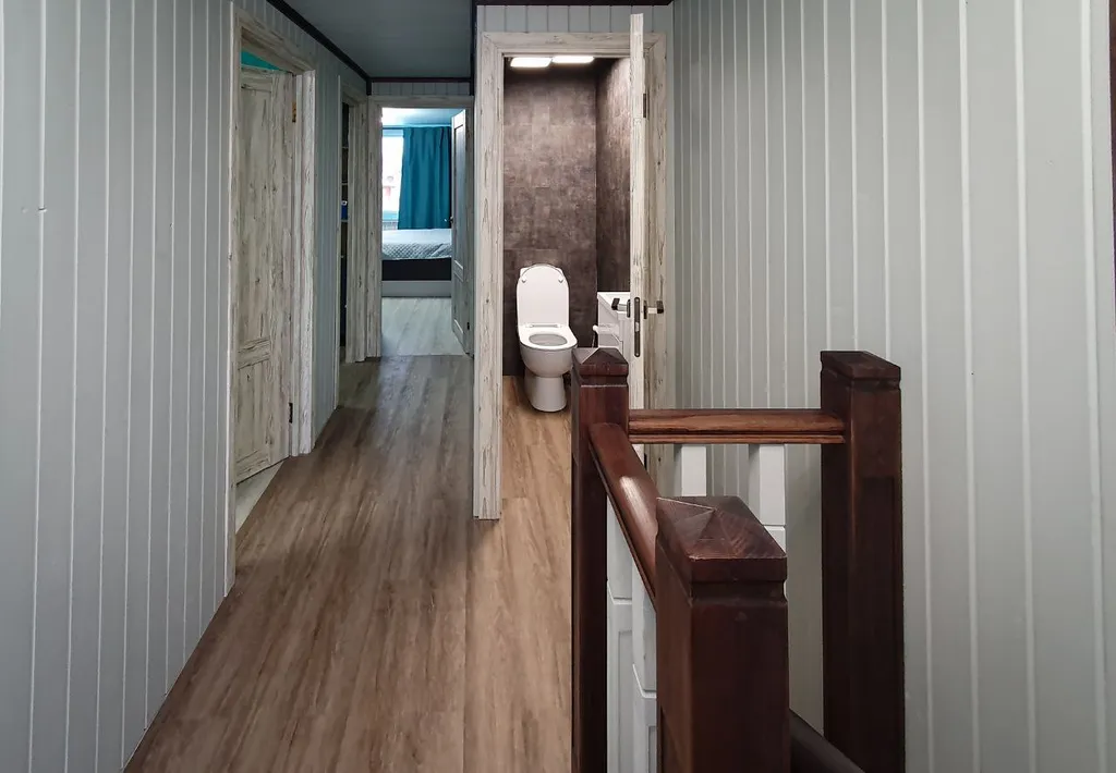 Серая комната в коттедже