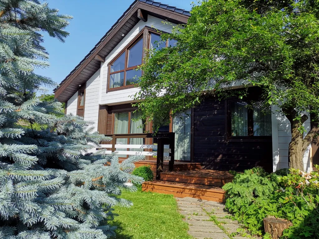 Загородный дом со своим выходом к морю