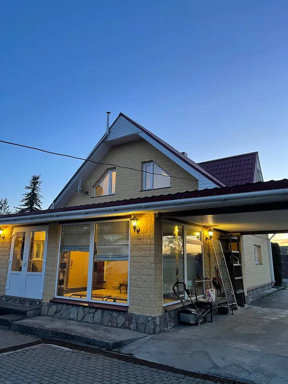 Коттедж Шикарный дом у озера — Красное Село