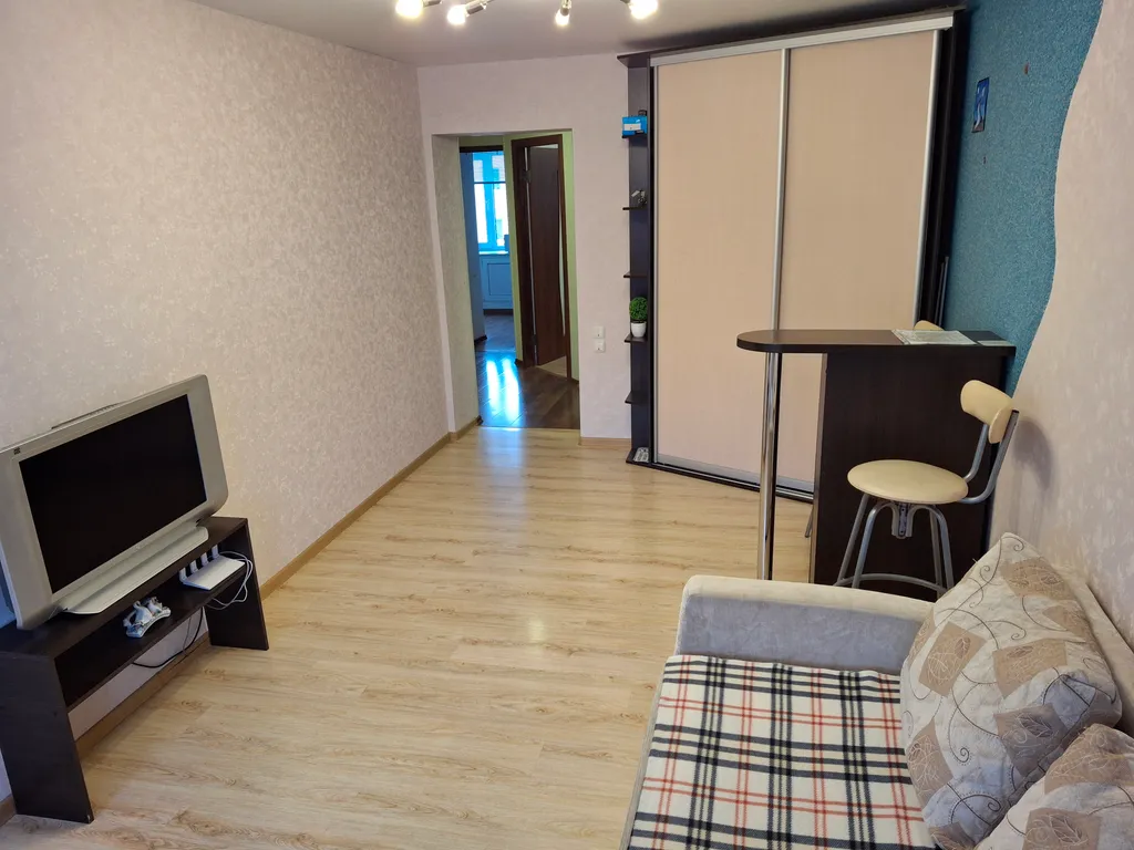 Апартаменты на Коммунаров