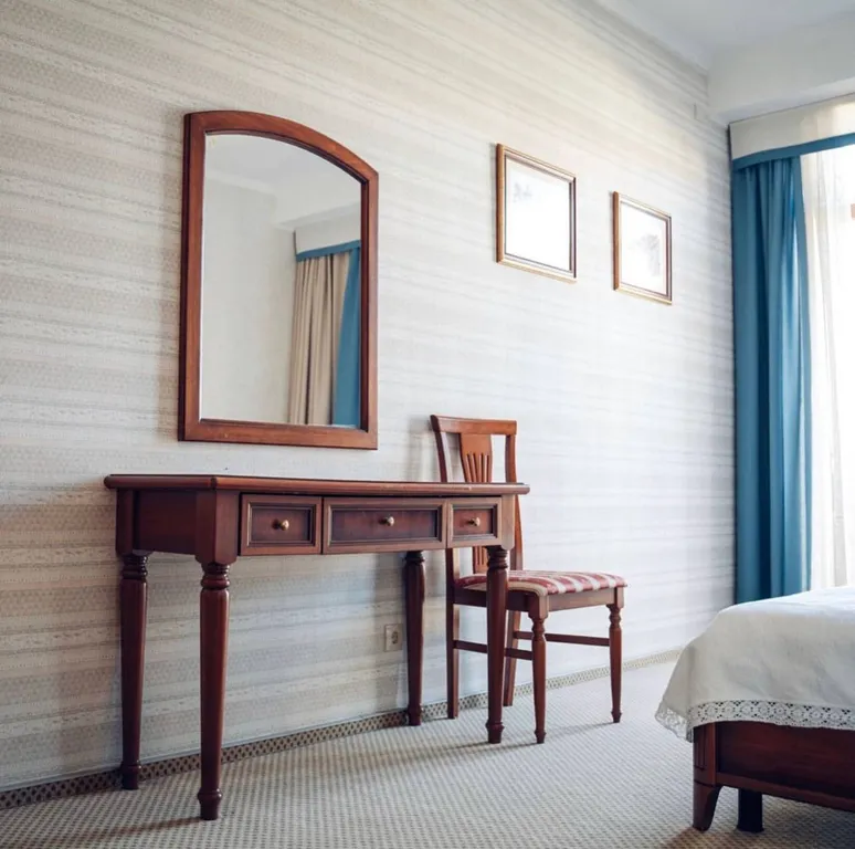 Апартаменты на первой линии в Севастополе, Любимовка