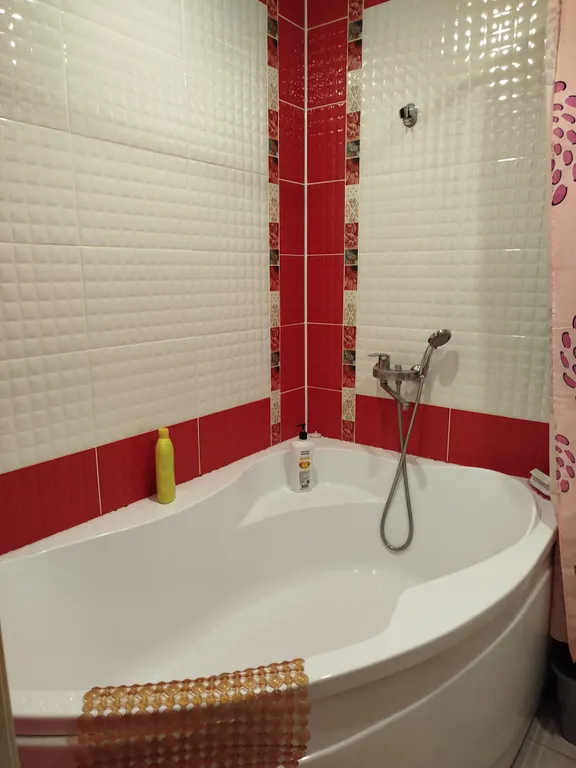 Квартира в шаговой доступности от УИГА и в/ч