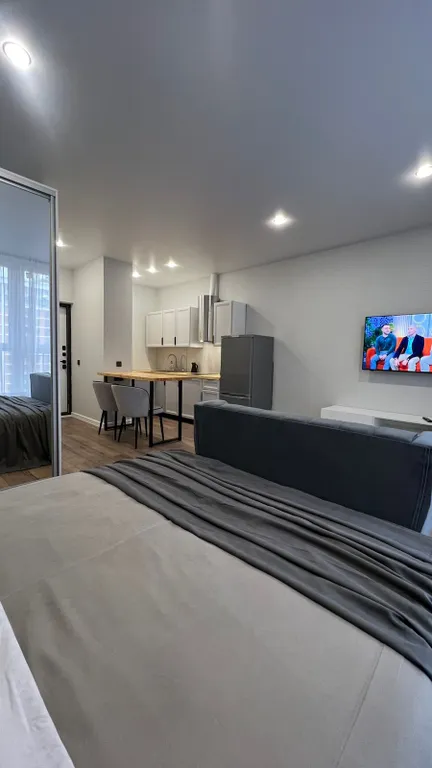 Квартира Квартира Студия с витражом — Краснодар