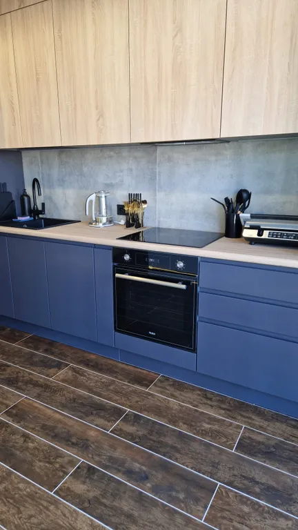 Квартира с дизайнерским ремонтом в стиле лофт